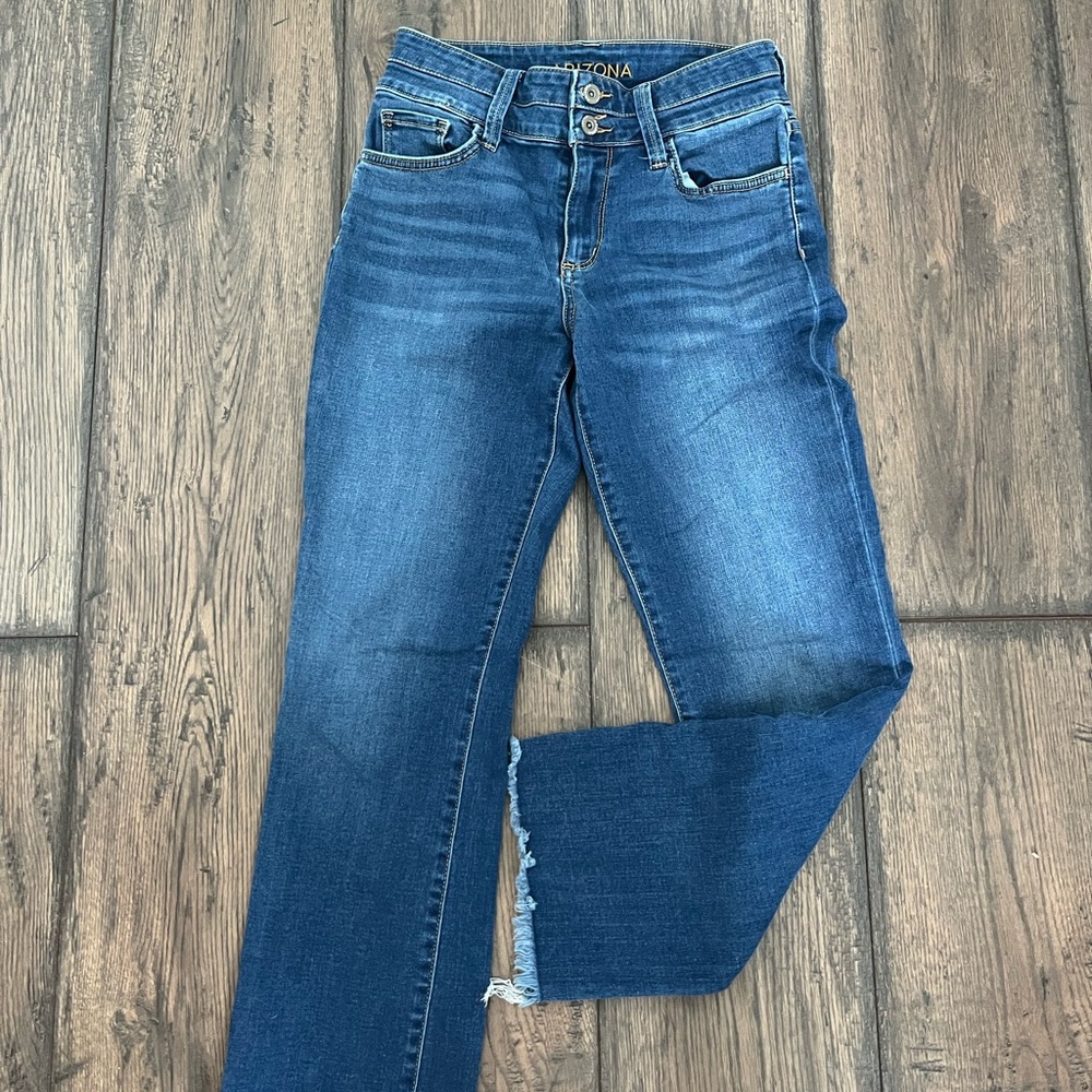 Arizona Jean Company Women's Classic Blue Straight Leg Jeans